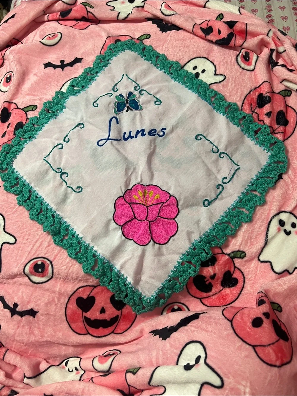 Hand-Embroidered Mexican Tortilla Warm - Set of 7